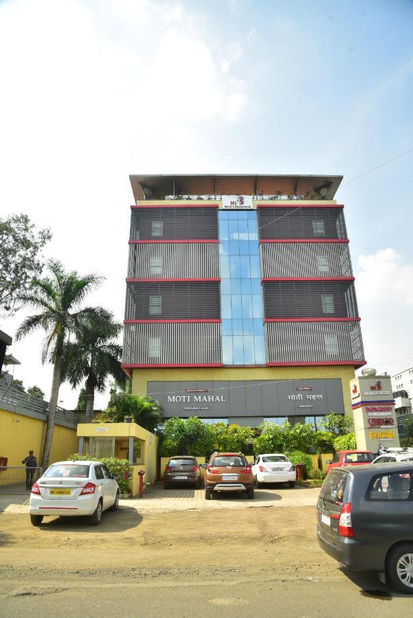 Hi 5 Hotel & Experience Nashik Eksteriør billede